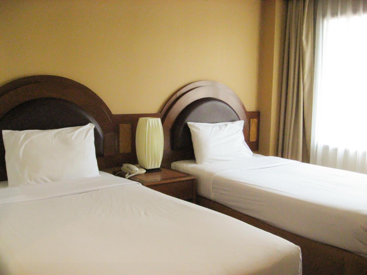Ps Hotel Phuket Patong - Sha Plus Exterior photo
